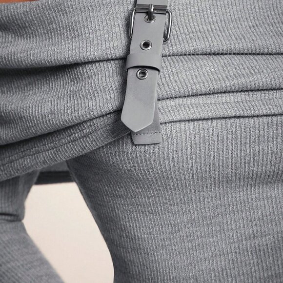 Grey Casual Women's Off-Shoulder Leather buckle Detailed shirt - Picture 7 of 7